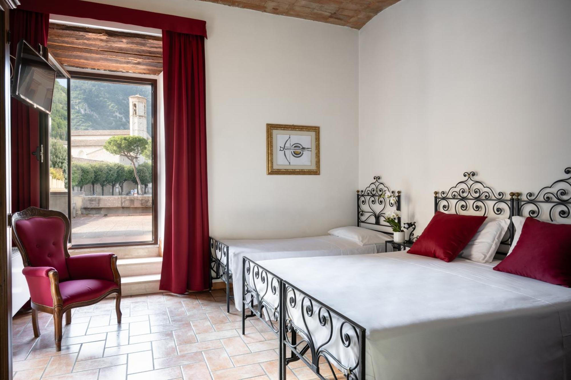 גוביו Hotel San Marco מראה חיצוני תמונה